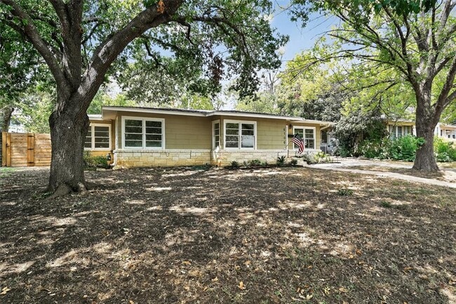 Building Photo - 6106 Bull Creek Rd