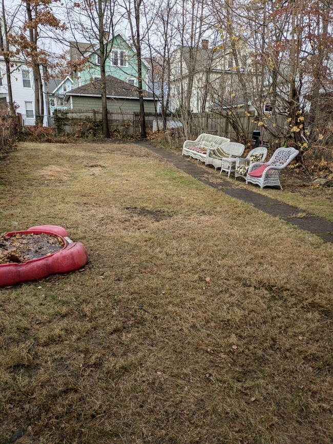 Backyard - 116 Nicoll St