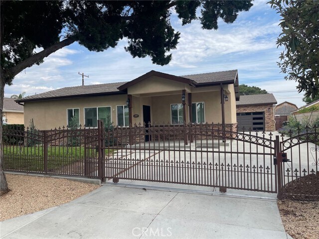 Foto principal - 1838 Wardell Ave
