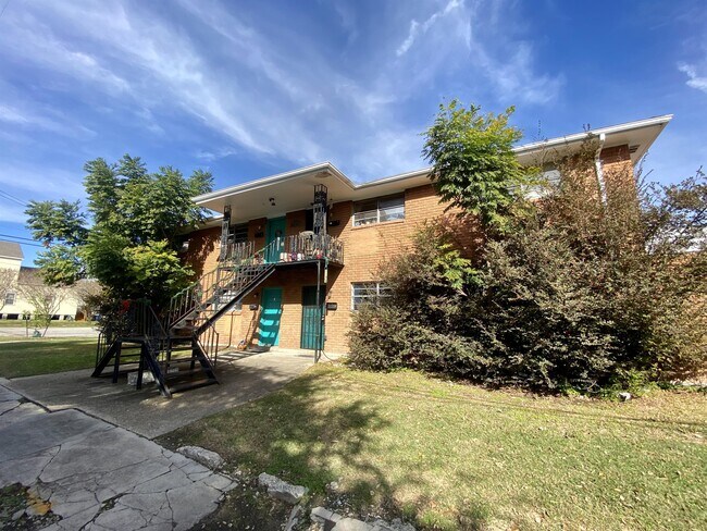 Foto del edificio - 4801 Dauphine St