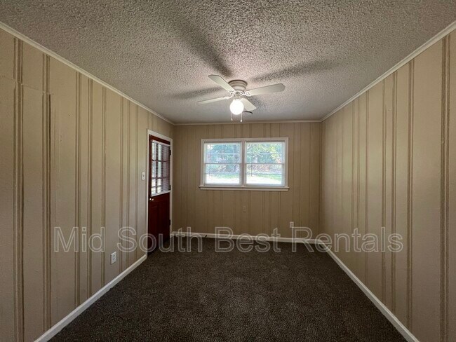 Foto del edificio - 4034 Conrad Cove