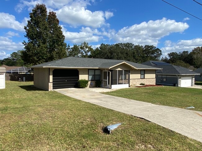Building Photo - 5 Teak Loop Ln