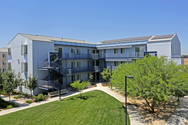 sol-at-west-village-apartments-davis-ca-apartments