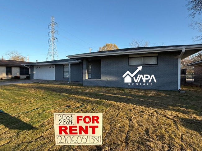 Building Photo - 4707 Dagmar Dr