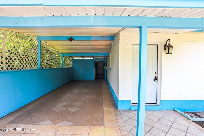 Building Photo - 2158 Jammes Rd