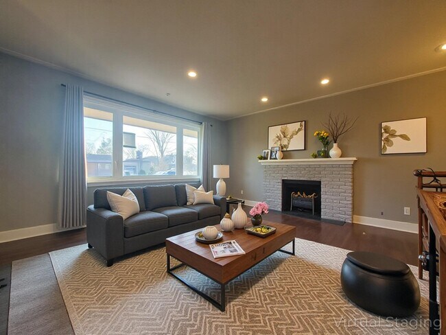 Photo du bâtiment - 22 Hyde Park Av