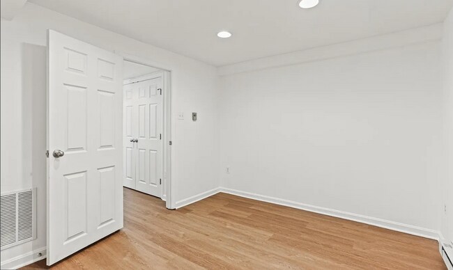 Foto del edificio - 3194 St Johns Ln