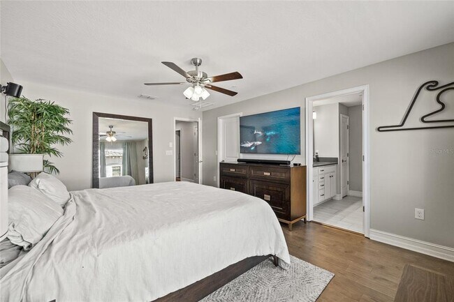 Foto del edificio - 4941 W Price Ave