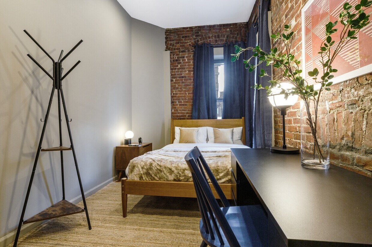 Primary Photo - #299 Queen room in Upper East Side 4-bed / 4