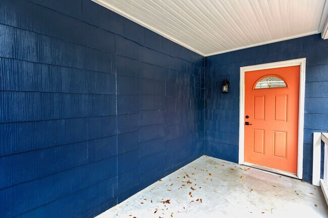 Foto del edificio - Stunning Renovated Home with Modern Upgrad...