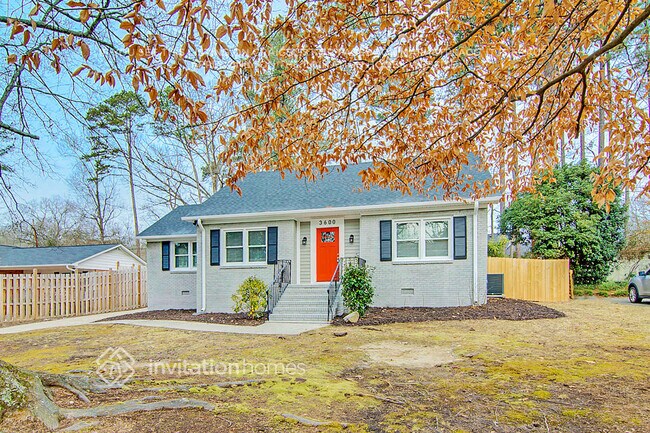 Foto del edificio - 3600 Barcelona Ave