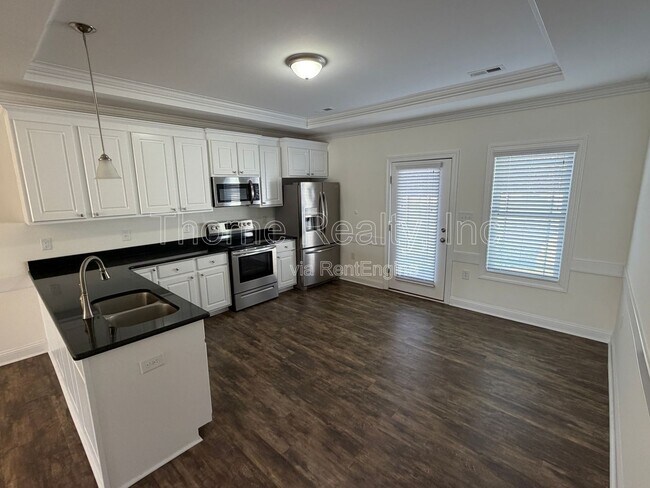 Foto del edificio - 220 Braylock Dr