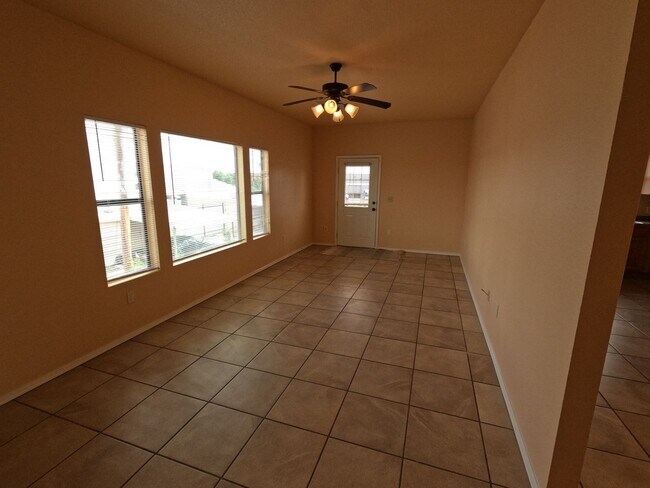 Foto del edificio - 1401 W Brown Rd