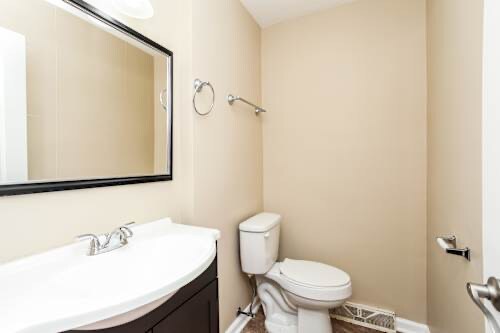 Foto del edificio - 13925 Hatcher Ave