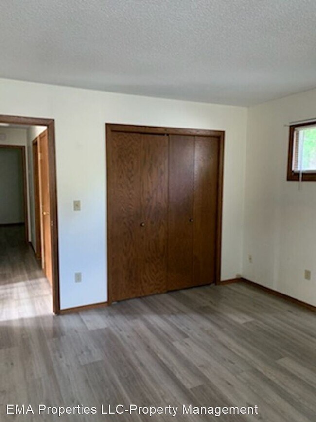 Foto del edificio - 2 br, 1 bath House - 723 West 4th Street