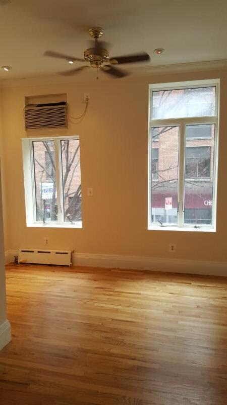 Primary Photo - 279 W 22nd St