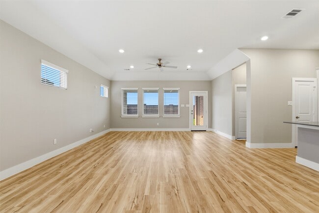 Building Photo - 808 Marisol Bay Dr