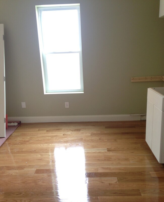 Foto del edificio - 4 Kearsarge Ave