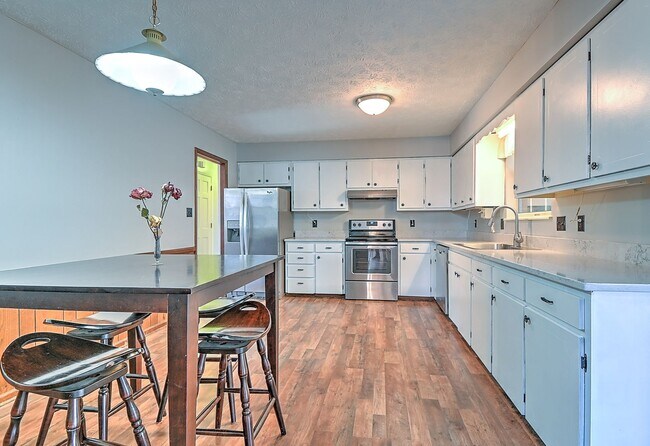 Foto del edificio - 226 Heritage Hills Drive