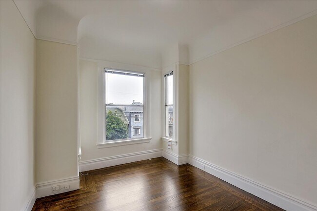 Foto del edificio - 1340-1342-1342 12th Ave