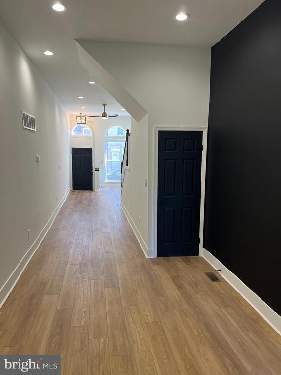 Foto del edificio - 1706 McCulloh St