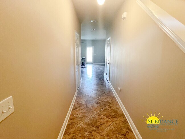 Foto del edificio - Schedule Today, GREAT Townhouse in Navarre!