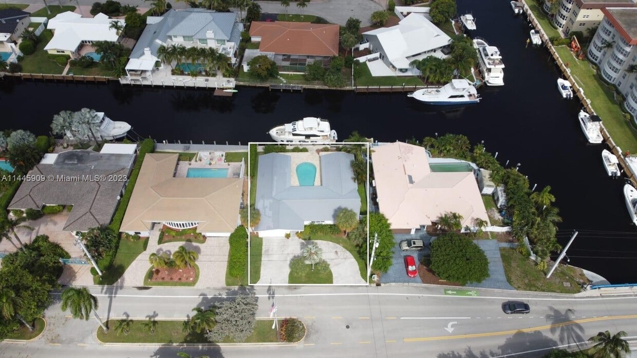 5200 Bayview Dr, Fort Lauderdale, FL 33308 House Rental in Fort