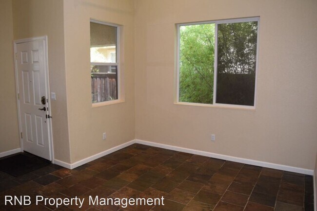 Building Photo - 4 br, 2.5 bath House - 511 Copperwood Court