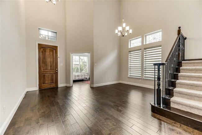 Foto del edificio - 13525 Blue Bell Dr