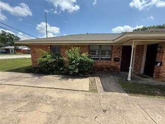 Building Photo - 1013 Custer Rd