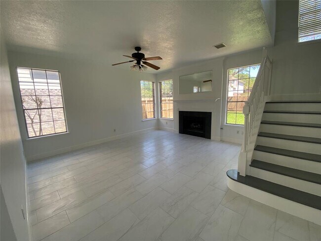 Foto del edificio - 4715 Heritage Country Ln