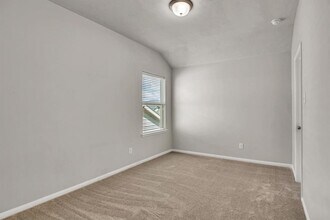 Building Photo - 8110 Heartbrook Field Ln