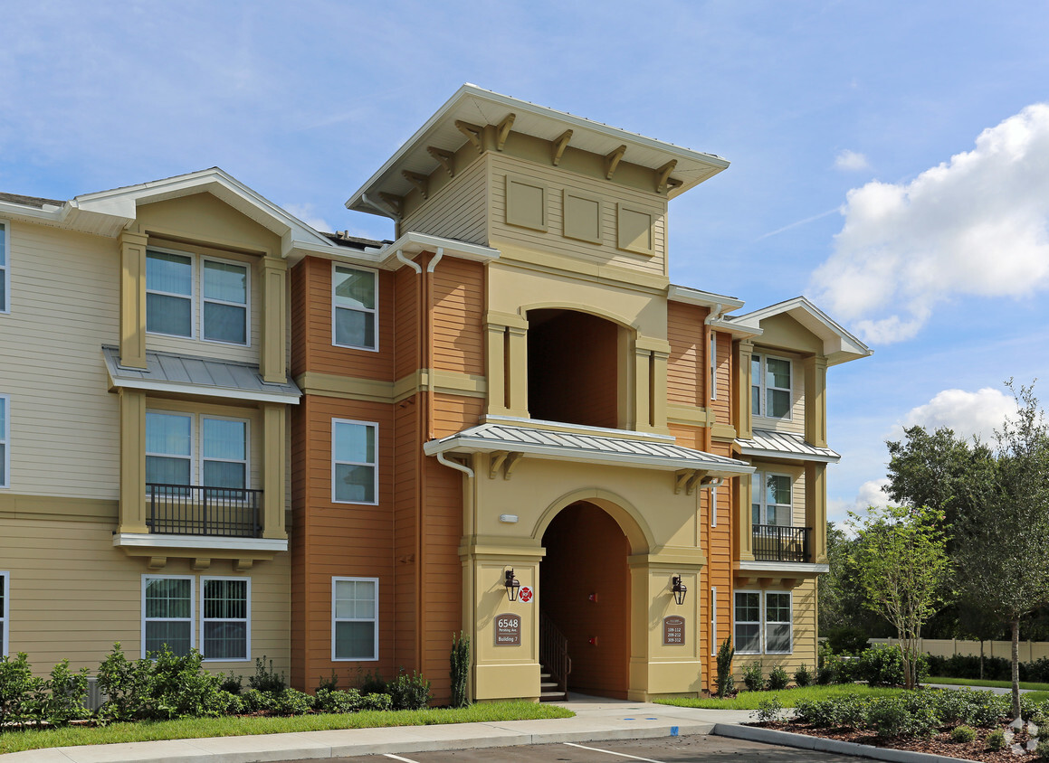 Foto principal - Fountains at Lingo Cove Apartments