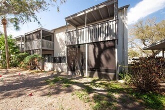 Building Photo - 11410 8th Way N