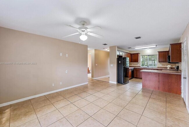 Building Photo - 3812 Dove Landing Rd