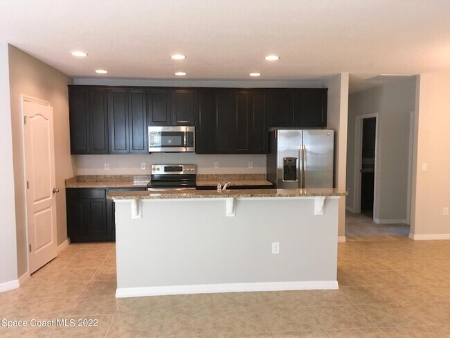 Foto del edificio - 967 Zambrana St SE