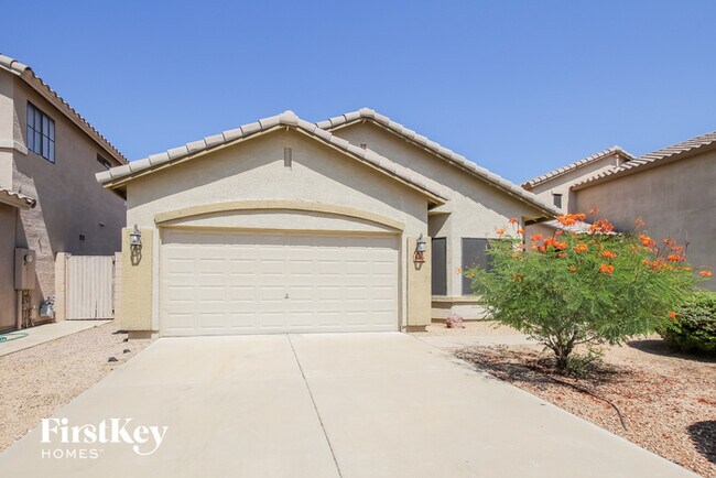 Foto del edificio - 8764 W Laurel Ln