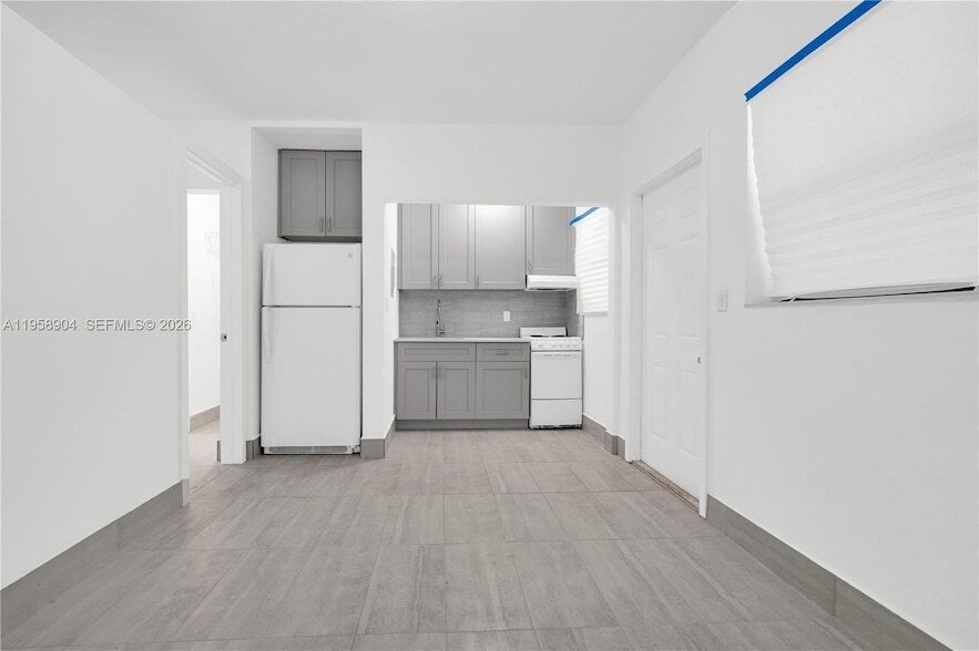 Photo - 13390 NE 6th Avenue Unit 3