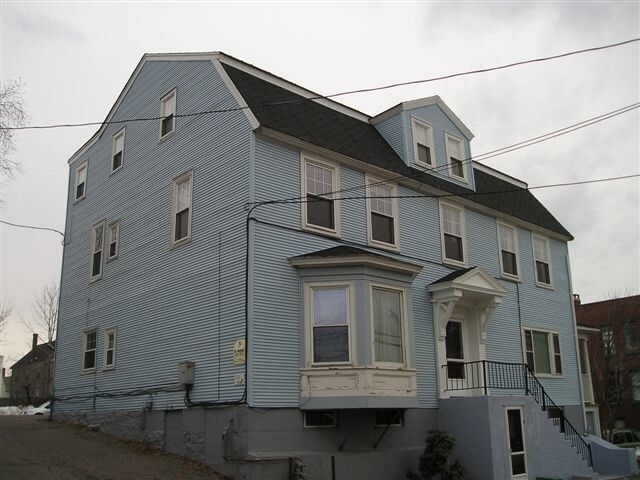 Primary Photo - 182 Market St