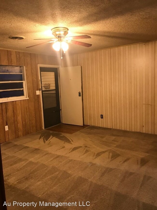 Building Photo - 3 br, 1 bath House - 3110 Palm