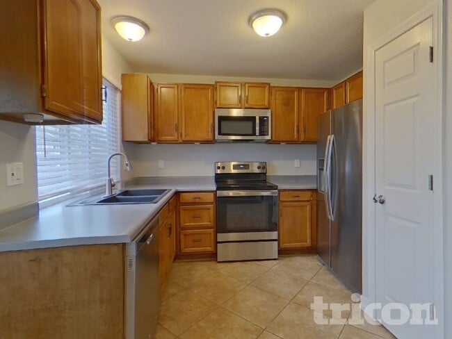 Foto del edificio - 19595 E Amherst Dr