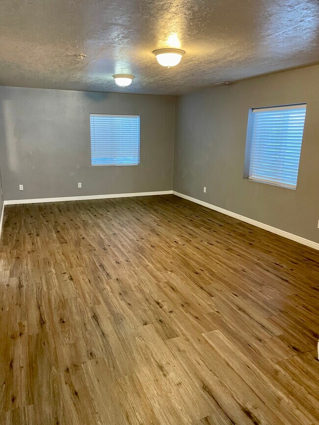 Foto del edificio - 2406 E 1170 S