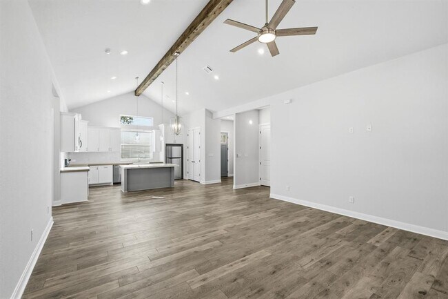 Foto del edificio - 200 Waikakaaua Dr