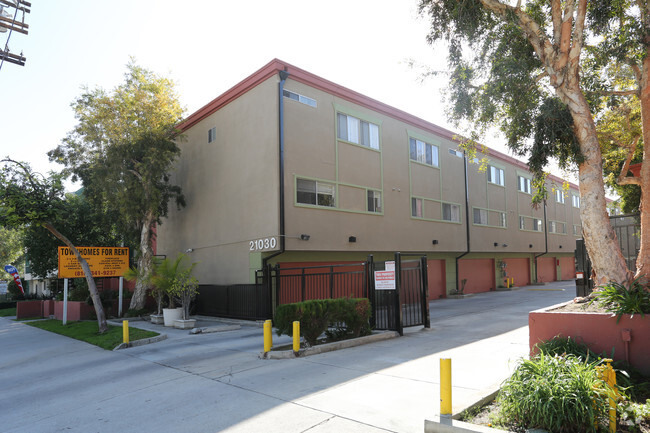 Foto del edificio - Valley Village So. Apartments