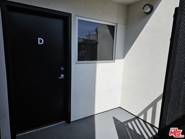 Foto del edificio - 1617 Broadway