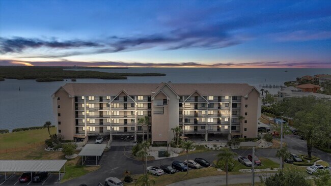 Building Photo - 4550 Bay Blvd