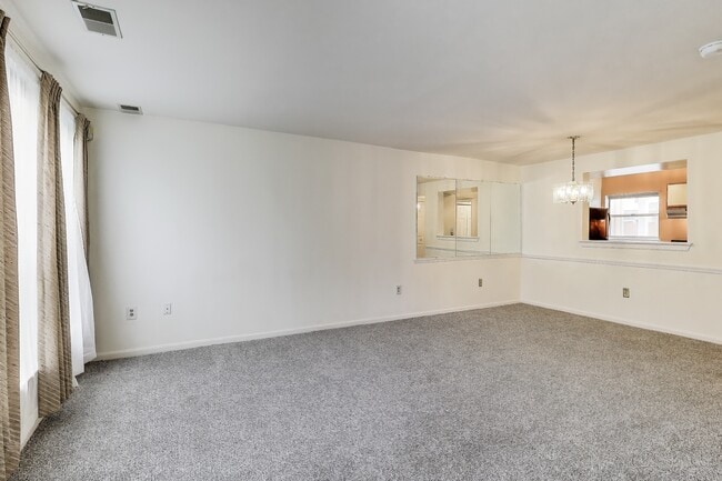 Building Photo - 11914 Filly Ln