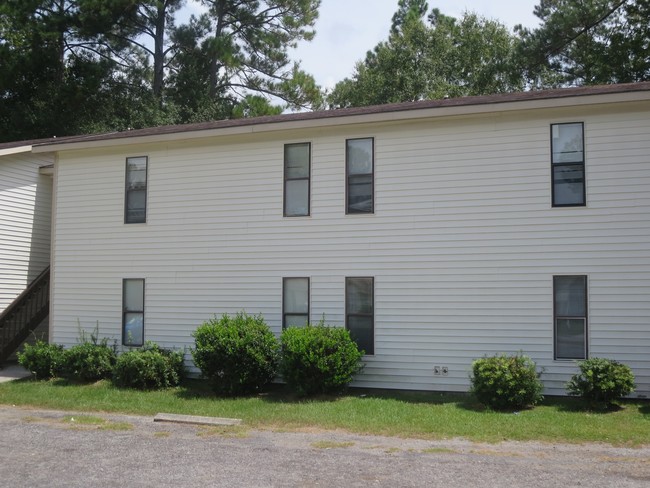 Building Photo - Forrestwood Apartments
