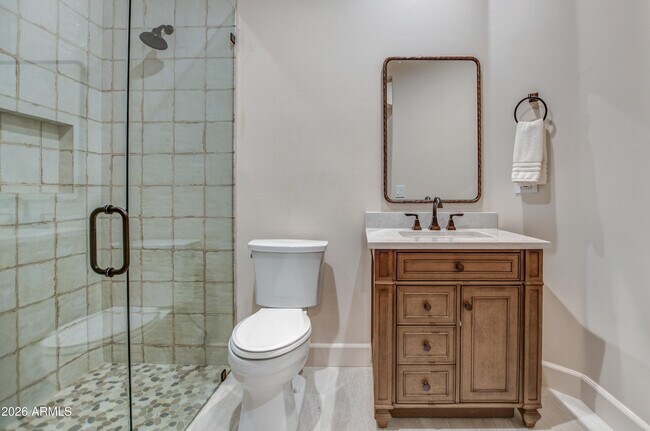 Foto del edificio - 9671 E Monument Dr