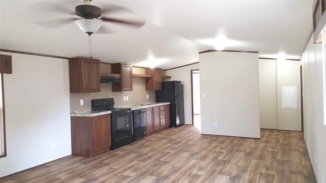 Building Photo - 808 Martin Luther King Blvd